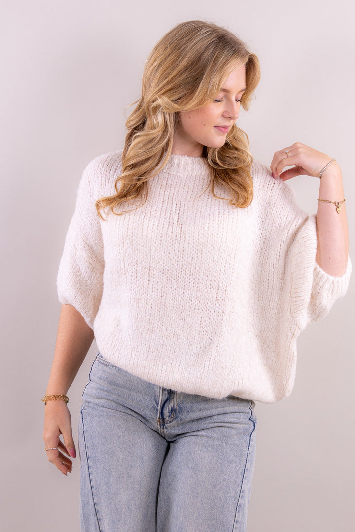 Leah’s Kurzarm-Strickpullover