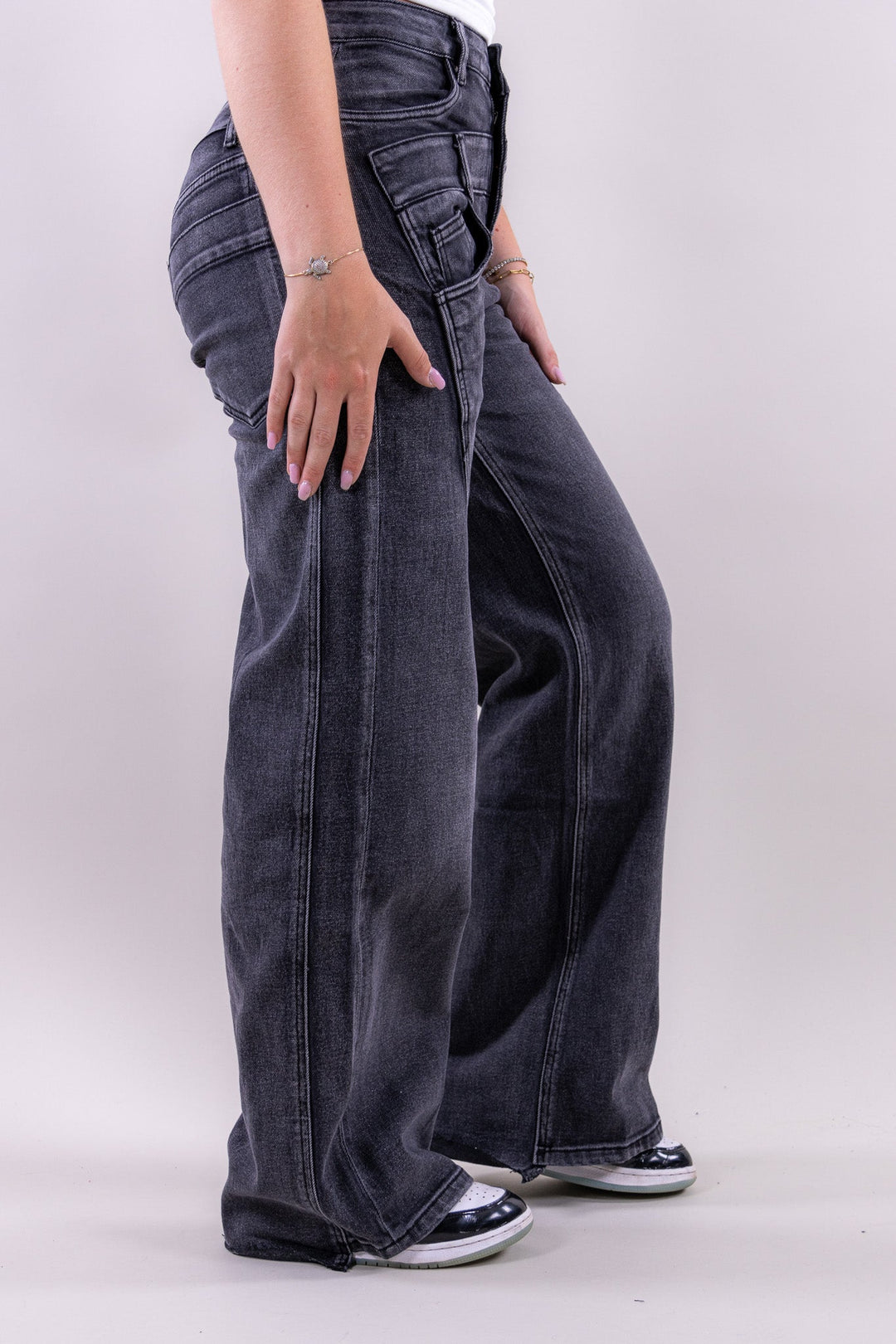 Femme double jeans