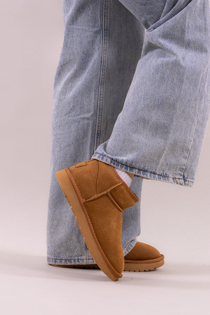 Elie comfy boots