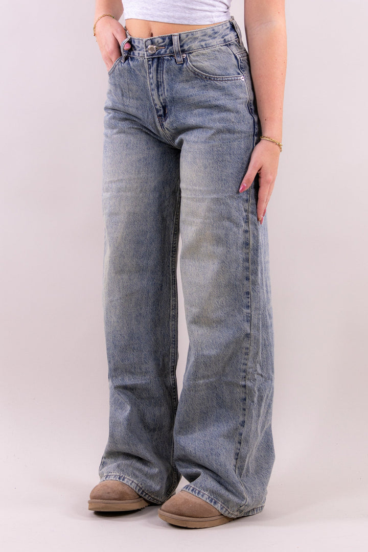 Lynn wide leg jeans