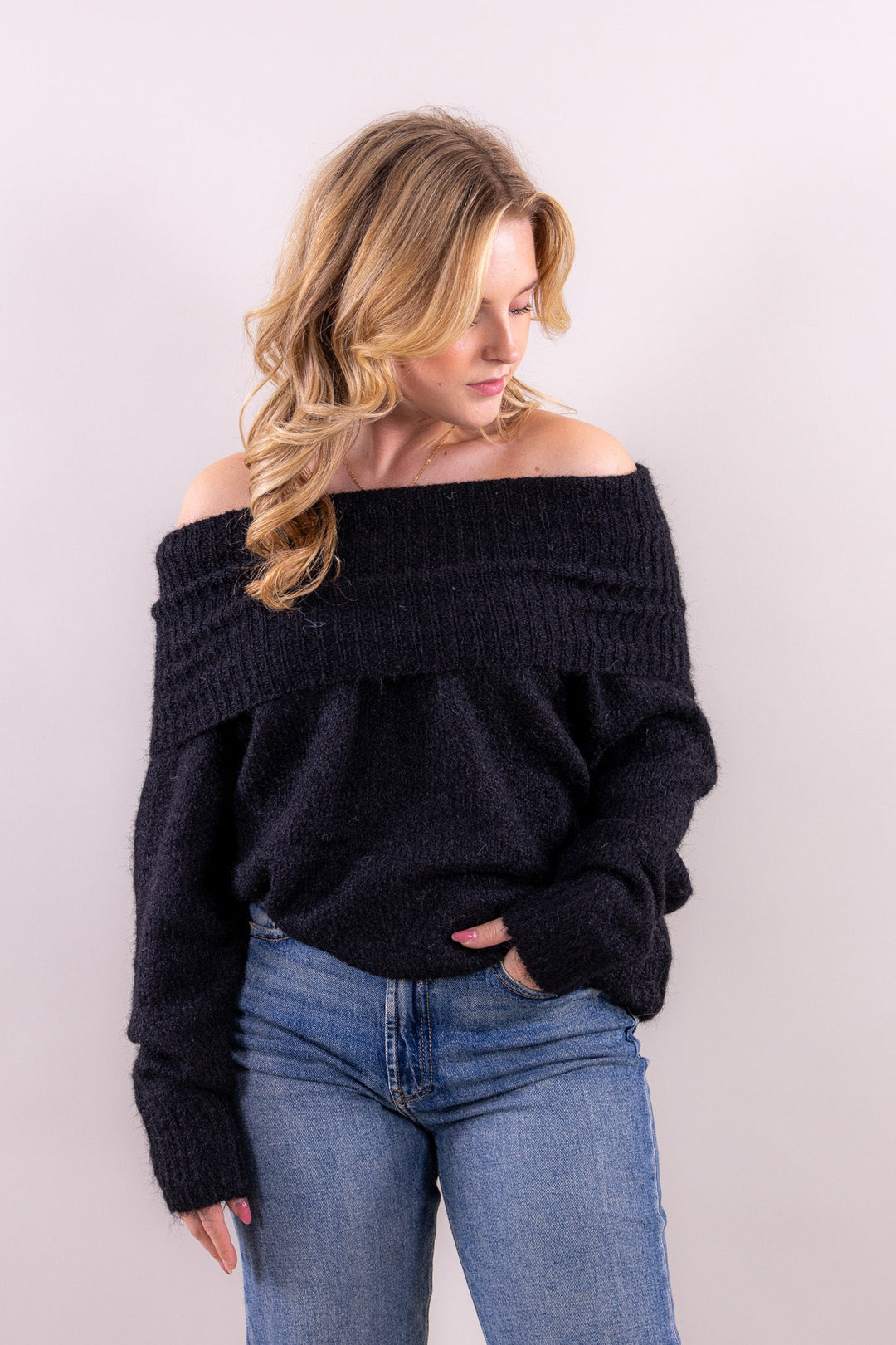 Nela off shoulder knit