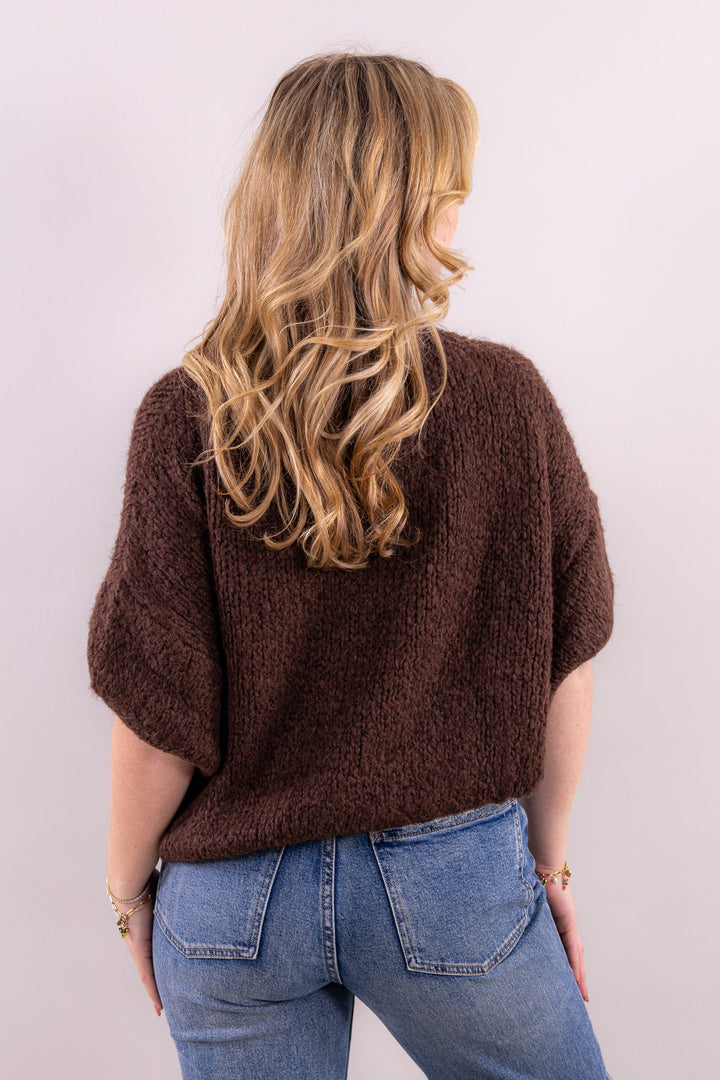 Leah’s Kurzarm-Strickpullover